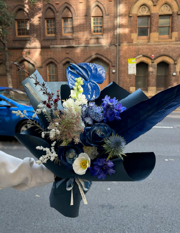 Blue+white wrapped flowers