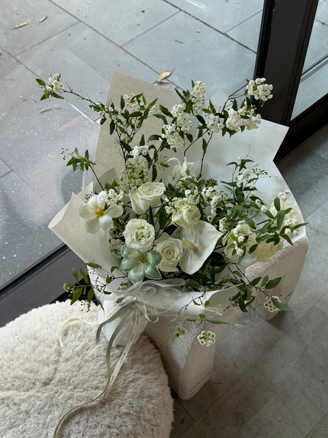 White+Green wrapped flowers