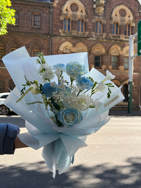 Blue+white wrapped flowers